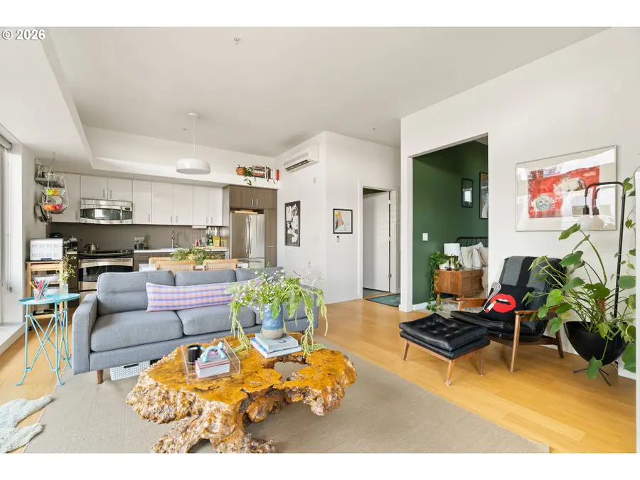 1455 N Killingsworth St #319, Portland, OR 97217 - #2