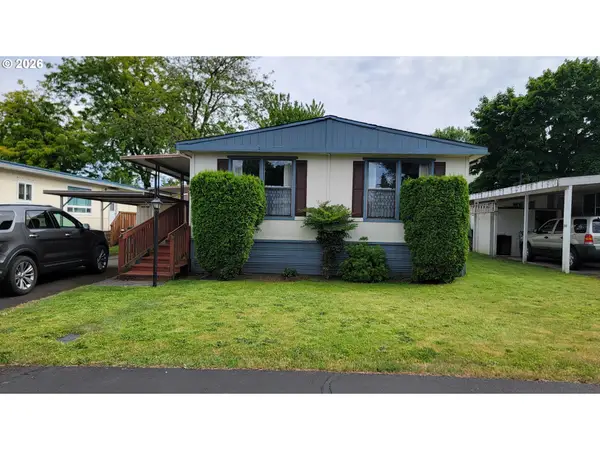 5404 NE 121st Ave #24, Vancouver, WA 98682