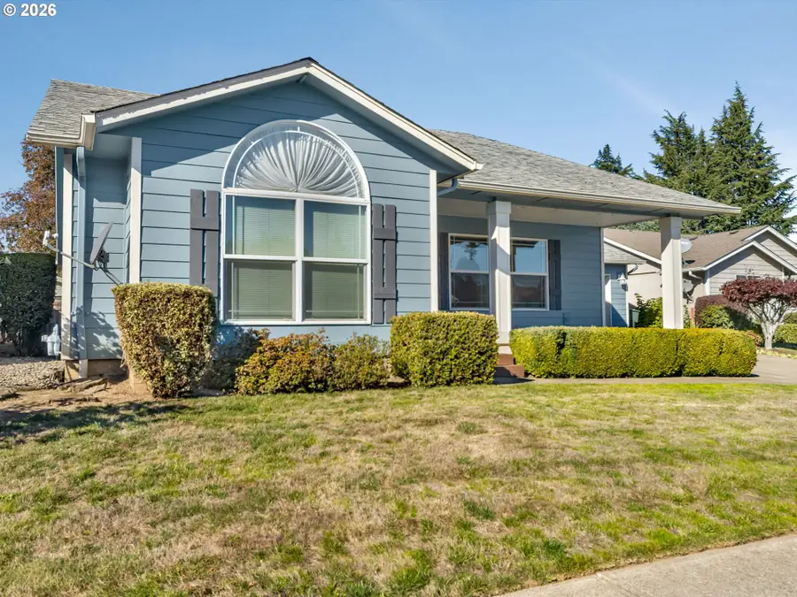 635 NE Blair Ct, Salem, OR 97301 - #2