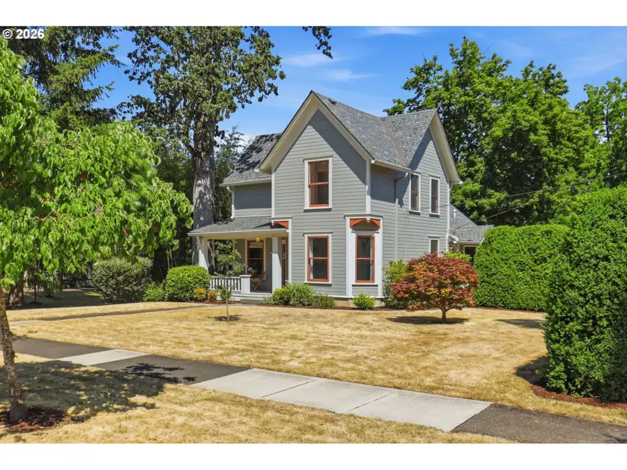 1617 Birch St, Forest Grove, OR 97116 - #3