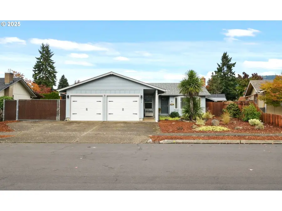 976 Northridge Ave, Springfield, OR 97477 - Image #2