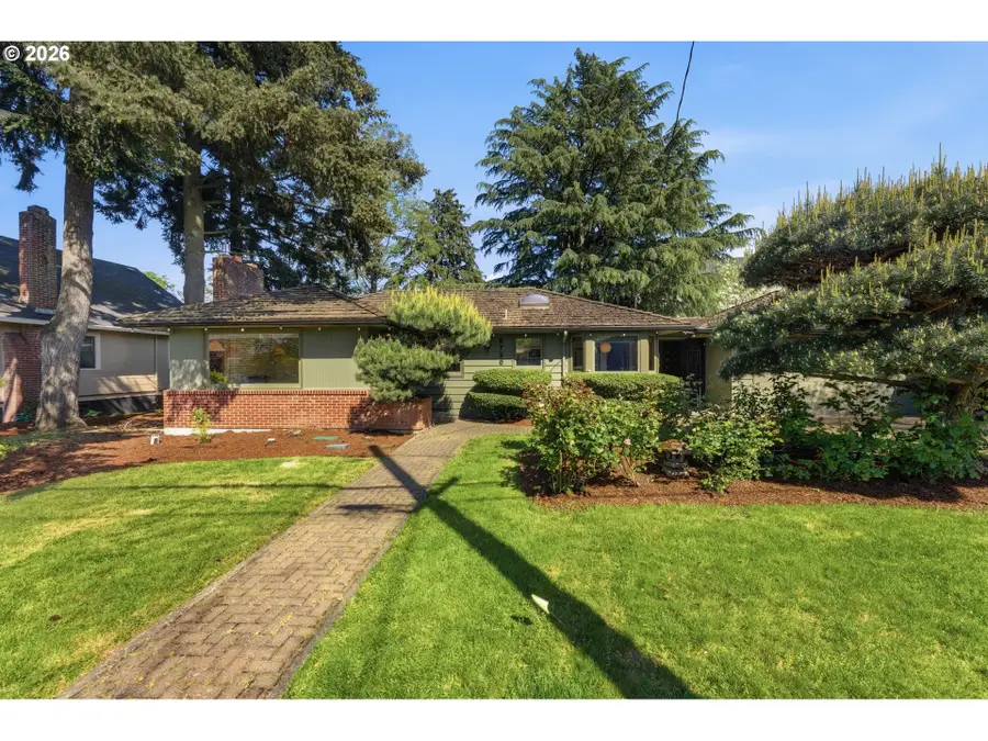 2730 SE 66th Ave, Portland, OR 97206 - #2