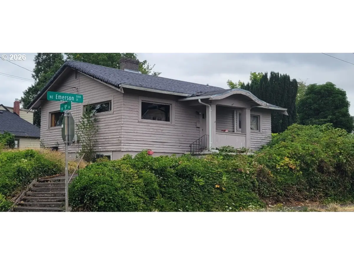 915 NE Emerson St, Portland, OR 97211 - #1