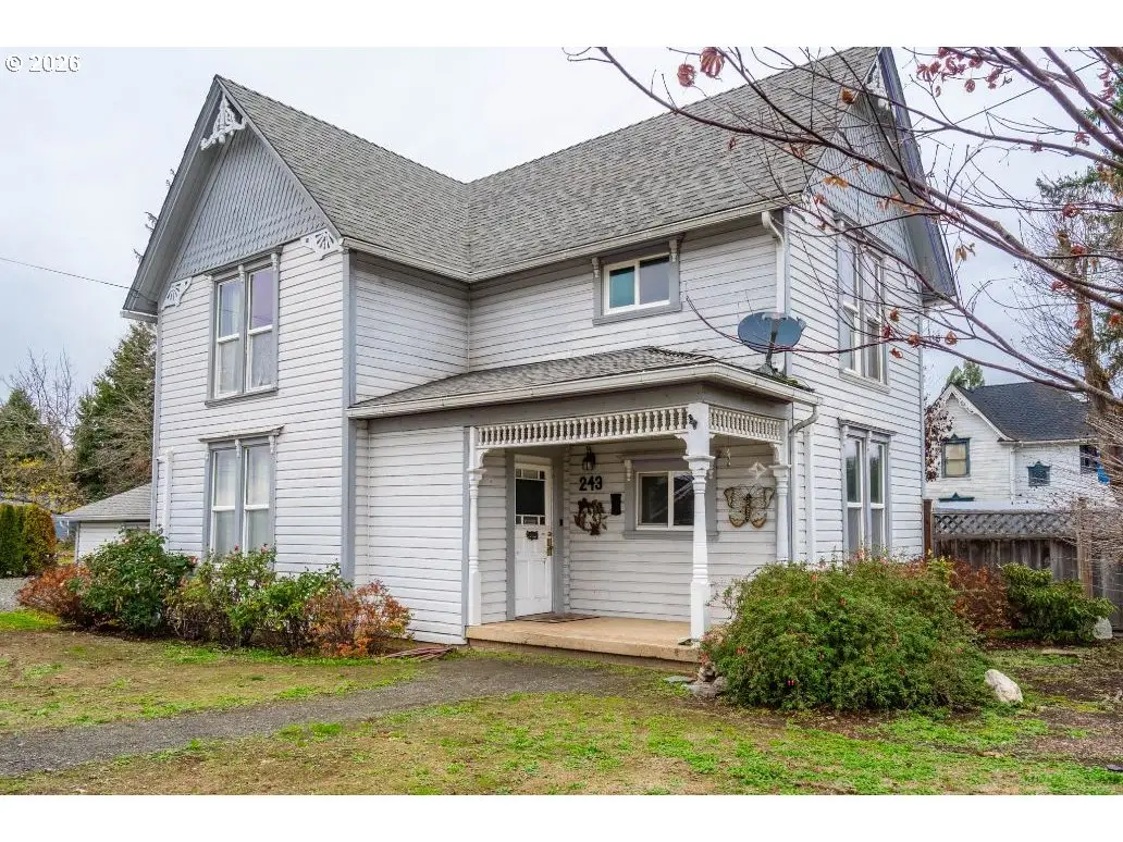 243 N Lane St, Cottage Grove, OR 97424 - Image #1