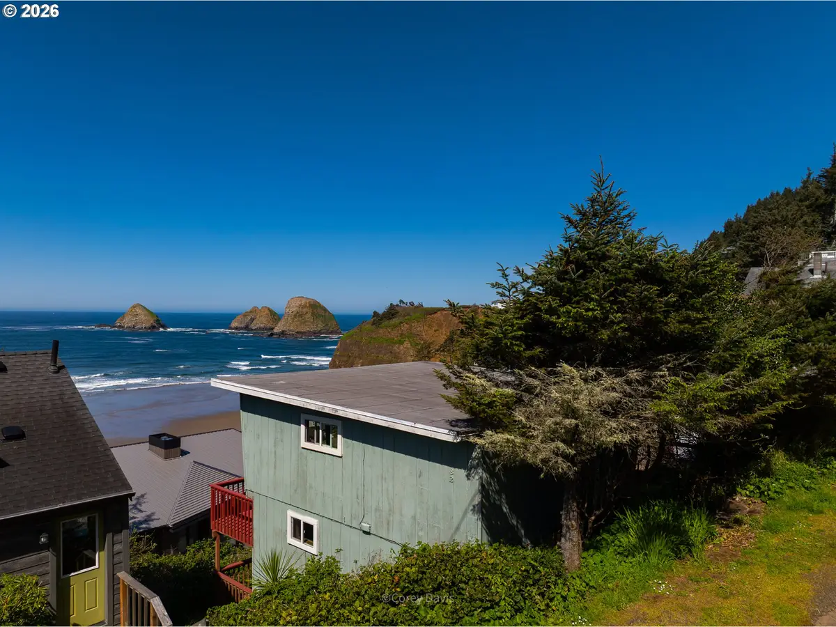 1582 Sunset Ave, Oceanside, OR 97134 - #1
