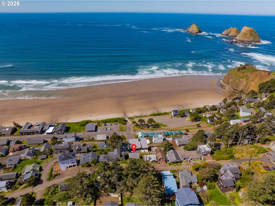 1582 Sunset Ave, Oceanside, OR 97134 - #3