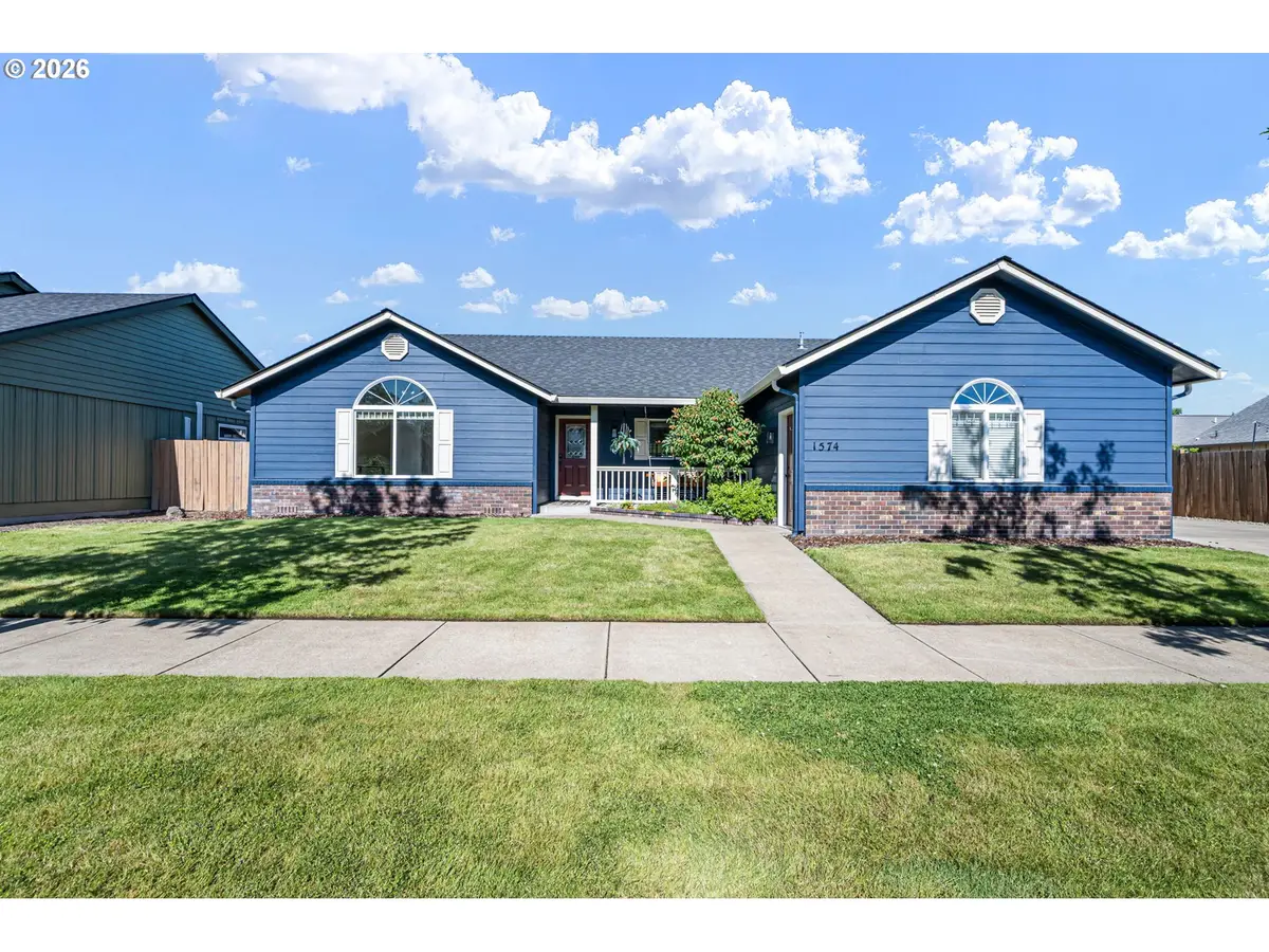 1574 Calistoga Ct, Eugene, OR 97402 - #1