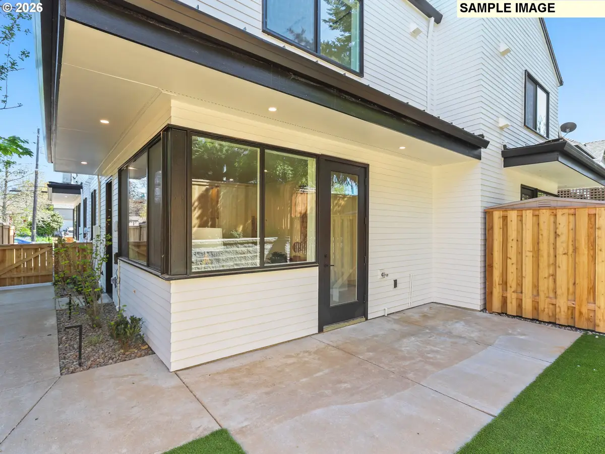 4090 NE Prescott St #C, Portland, OR 97211 - Image #1