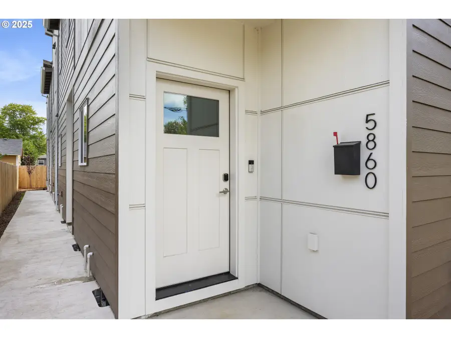 5860 N Missouri Ave #1, Portland, OR 97217 - Image #3