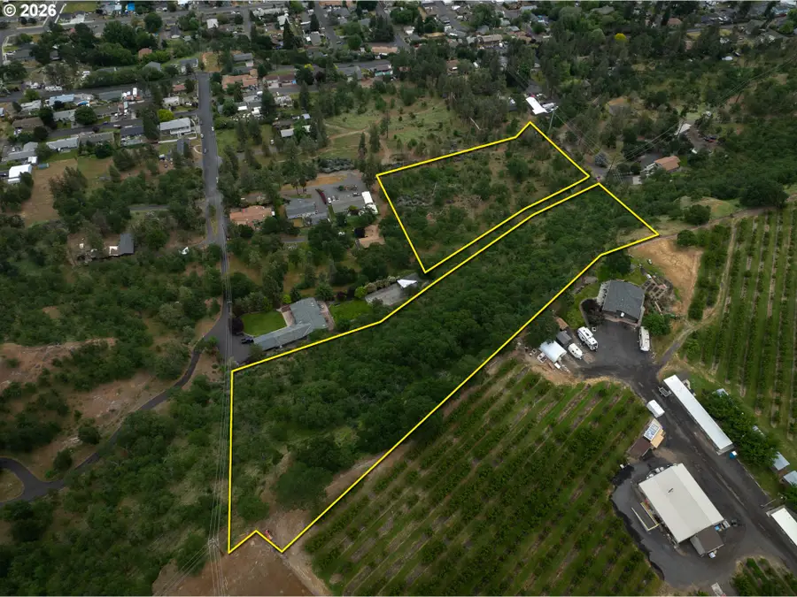 W 16th, Chenoweth, OR 97058 - #3
