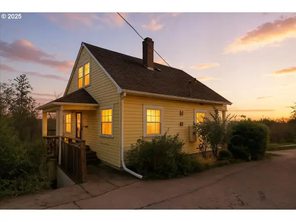 10226 NW 109th Ave, Portland, OR 97231