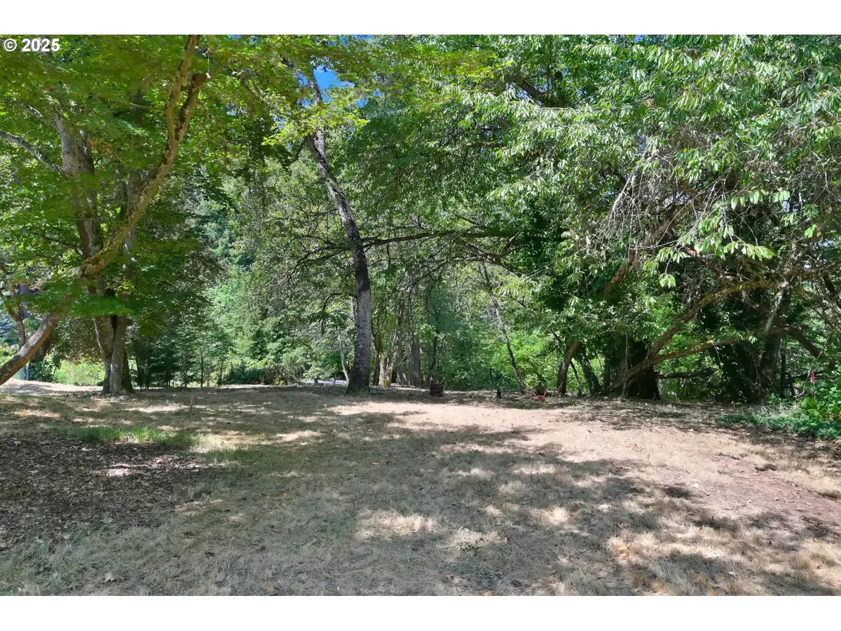 1 Storey Blvd, Eugene, OR 97405 - Image #1