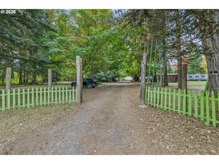 69865 Walker Rd, Rainier, OR 97048 - #3