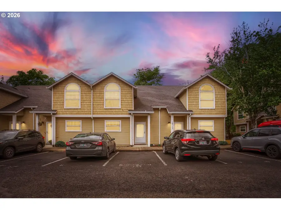 19155 SE Yamhill St #17, Portland, OR 97233 - #2