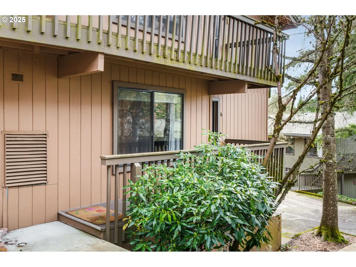 7538 SW Barnes Rd #H, Portland, OR 97225 - #1