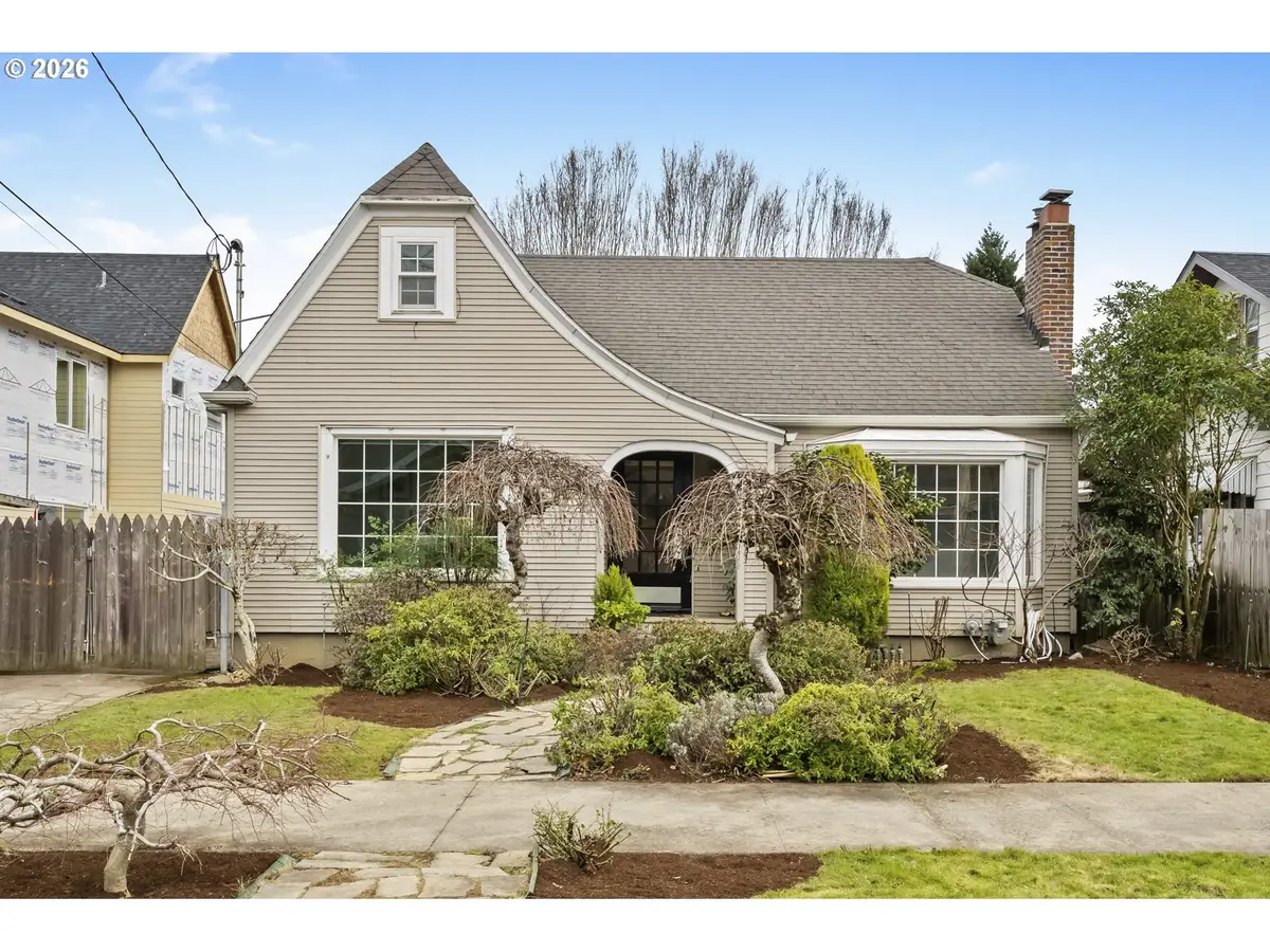 2826 NE 61st Ave, Portland, OR 97213 - Image #1