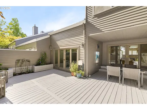 32 Greenridge Ct, LakeOswego, OR 97035