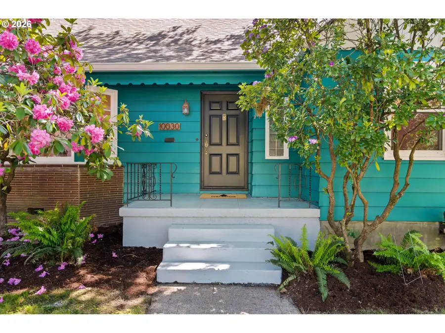 10030 NE Skidmore St, Portland, OR 97220 - #3