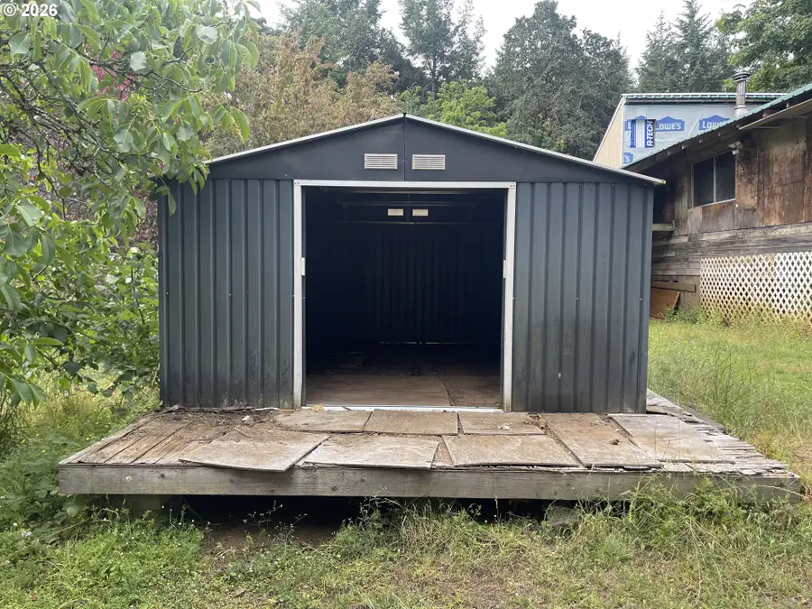 825 SW Pioneer Dr, Willamina, OR 97396 - #3