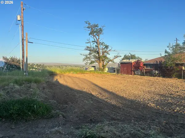 815 SE 6th St, Pendleton, OR 97801