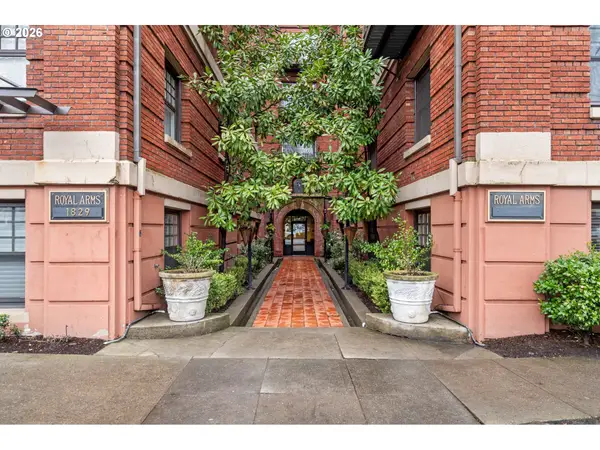 1829 NW Lovejoy St #408, Portland, OR 97209
