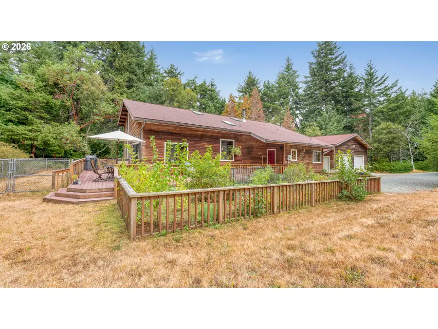 87799 Holly Ln, Bandon, OR 97411 - #2