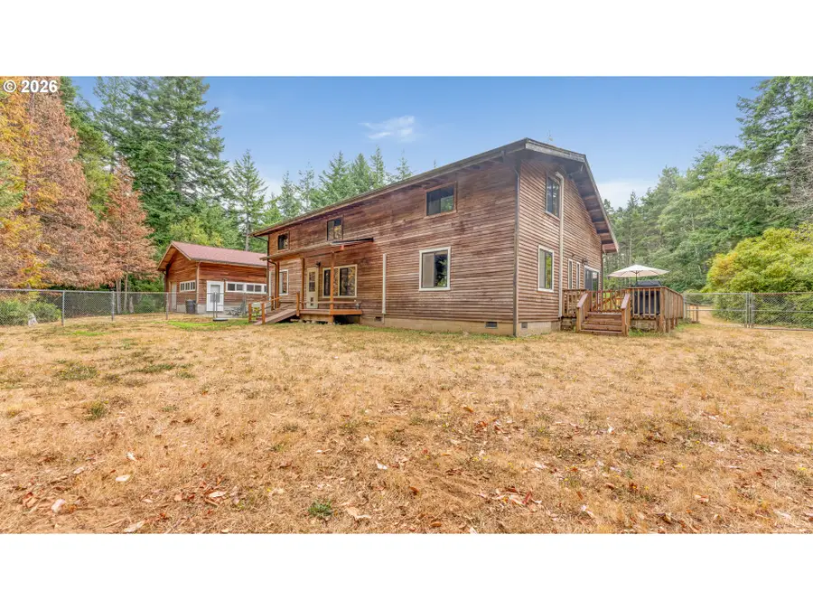 87799 Holly Ln, Bandon, OR 97411 - #3