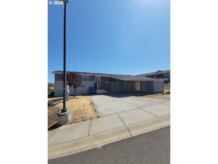 220 Deschutes Ln, Roseburg, OR 97471 - #3