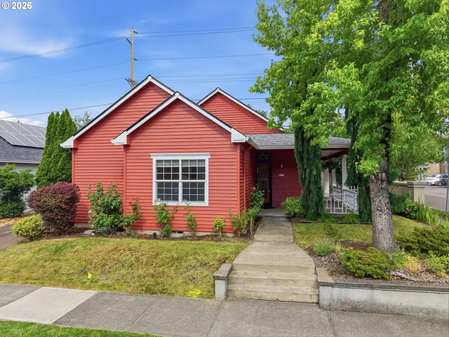 1012 NE Multnomah Dr, Fairview, OR 97024 - #2