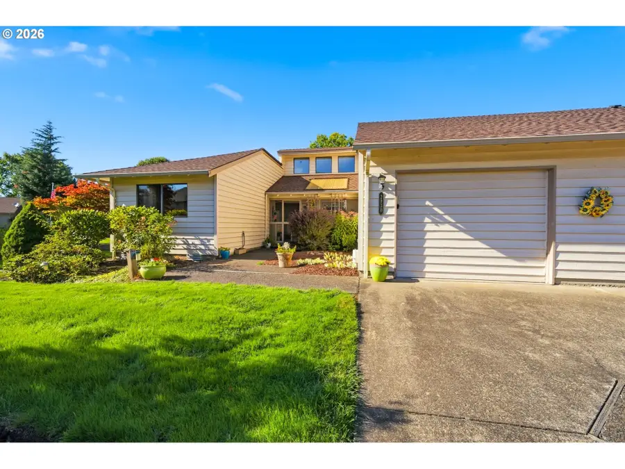 2930 Cedarwood Ct Se, Albany, OR 97322 - #3