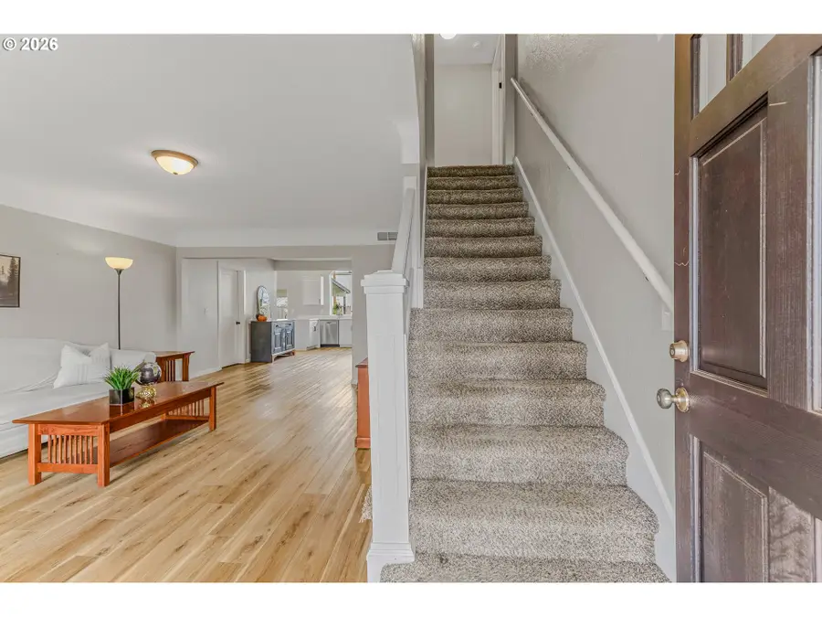 116 NE James St, Camas, WA 98607 - #3