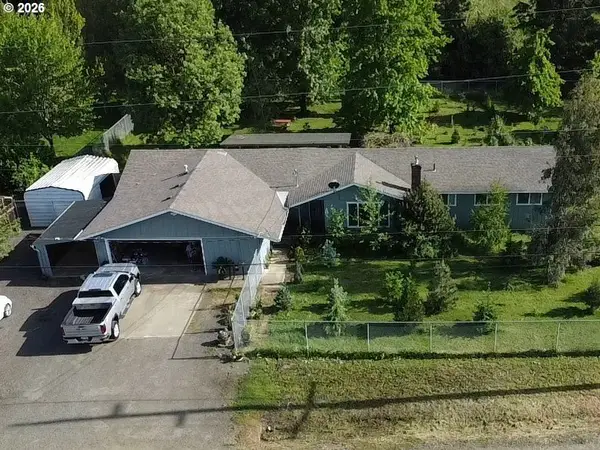 159 Fawn Dr, Roseburg, OR 97470
