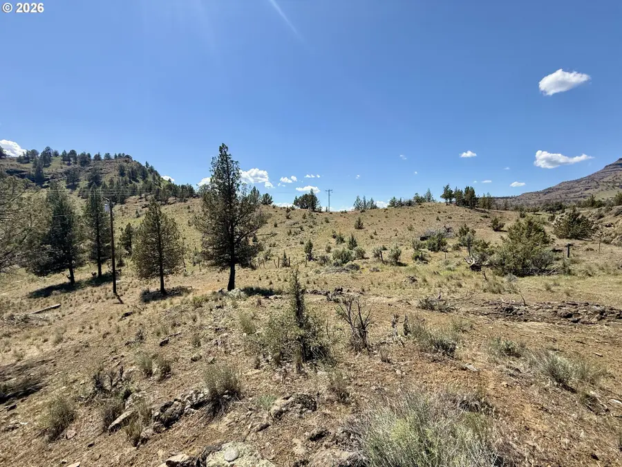 111 Cemetery Rd, Monument, OR 97864 - #3
