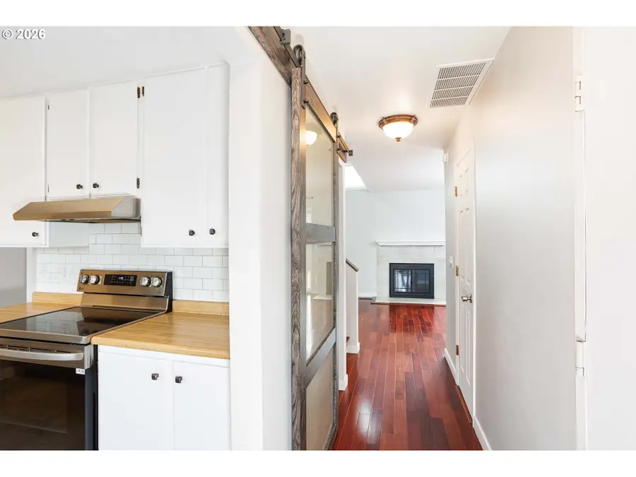 17582 NW Rolling Hill Ln, Beaverton, OR 97006 - #3