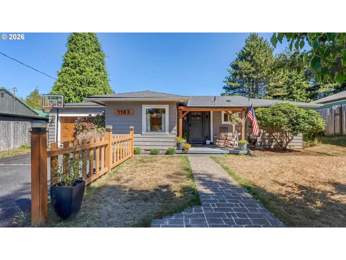 1183 Ocean Ter, Coos Bay, OR 97420 - #1