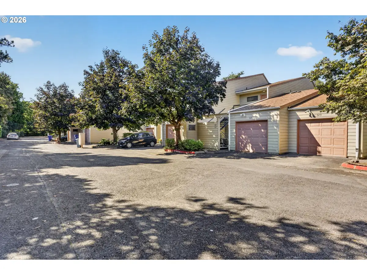 325 SE 146th Ave, Portland, OR 97233 - #1