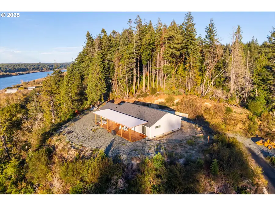 88362 Pederson Dr, Bandon, OR 97411 - Image #2