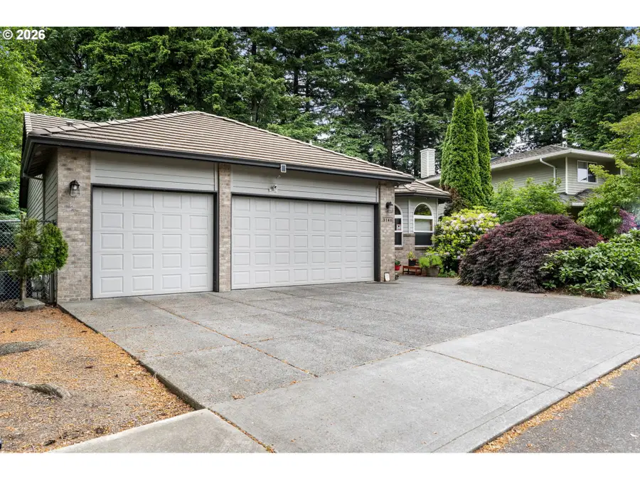 3148 NE Rocky Butte Ln, Portland, OR 97220 - #2