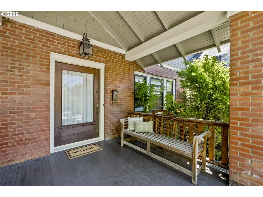 2732 NE 15th Ave, Portland, OR 97212 - #3