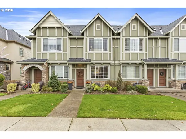 7391 NW Eleanor Ave, Portland, OR 97229