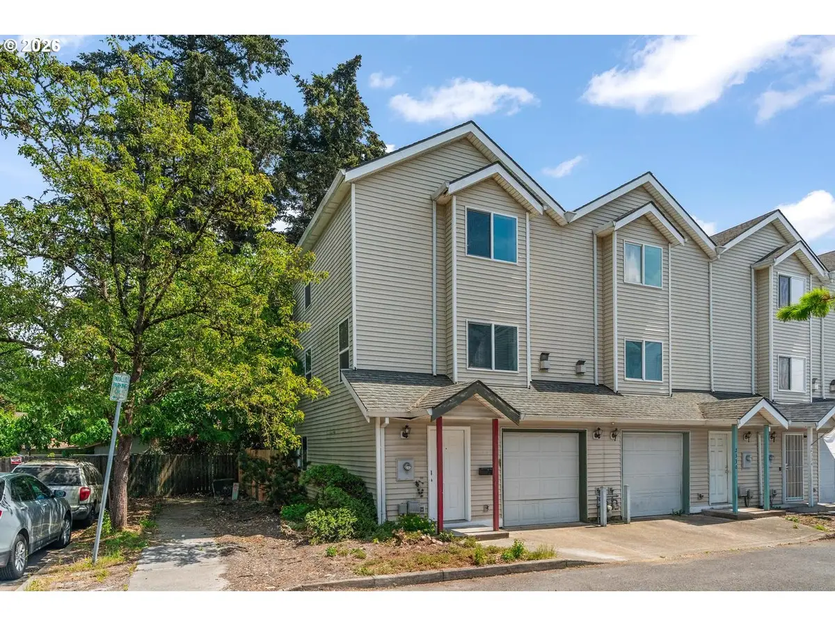 2326 SE Lee Ln, Portland, OR 97233 - #1