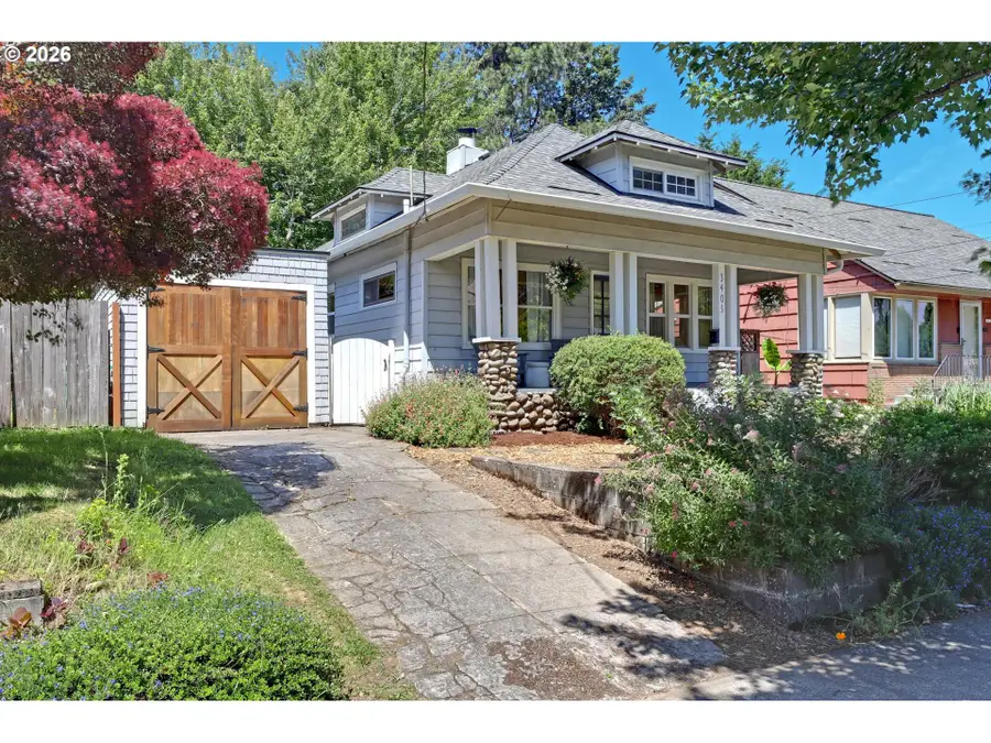 3405 NE 73rd Ave, Portland, OR 97213 - #2