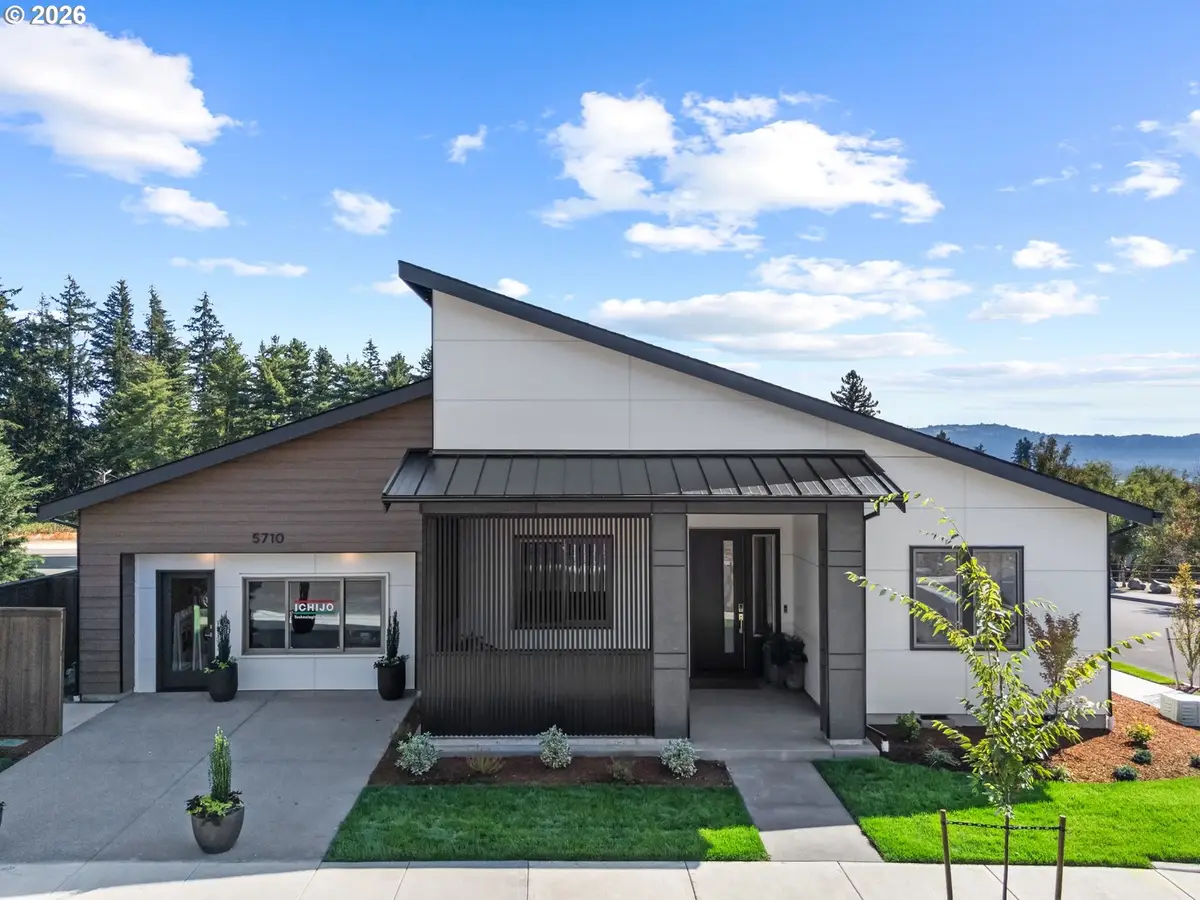 5770 P St, Washougal, WA 98671 - #1