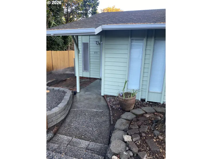 850 W Powell Blvd, Gresham, OR 97030 - #2