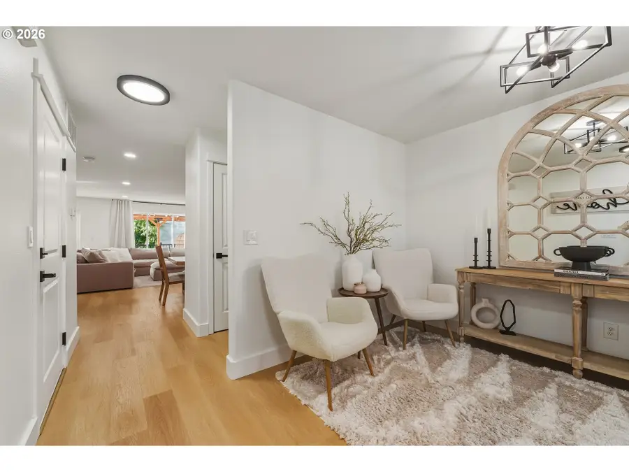 37810 Hamilton Ridge Dr, Sandy, OR 97055 - Image #3