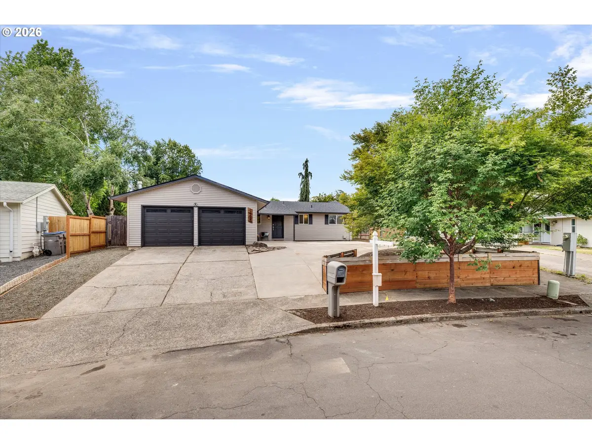 12450 SW Bell Ct, Tigard, OR 97223 - #1