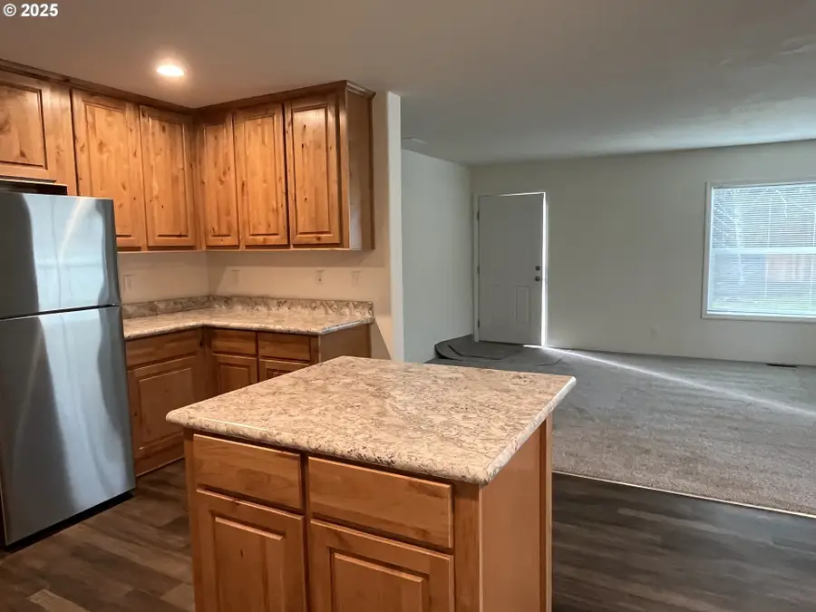 Address Withheld By Seller, Barview, OR 97420 - Image #3