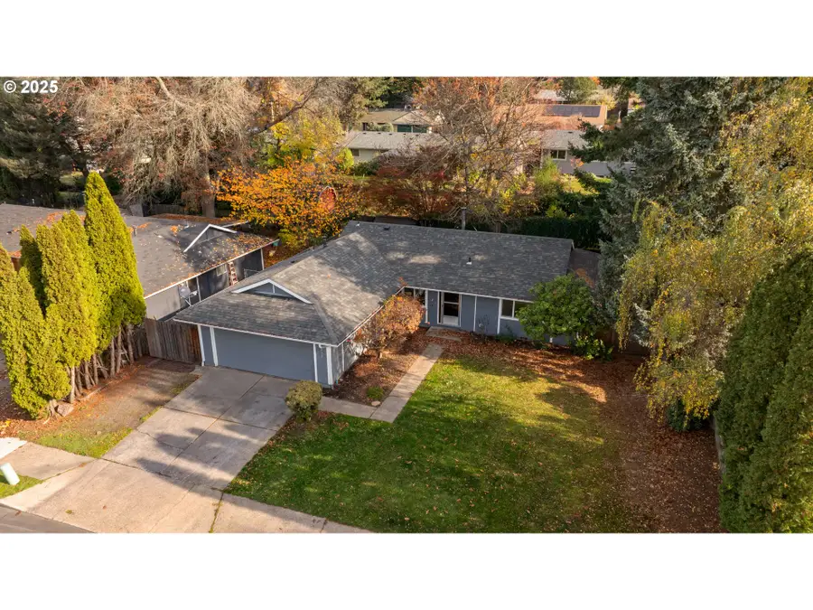 1032 SE 209th Ave, Gresham, OR 97030 - Image #3