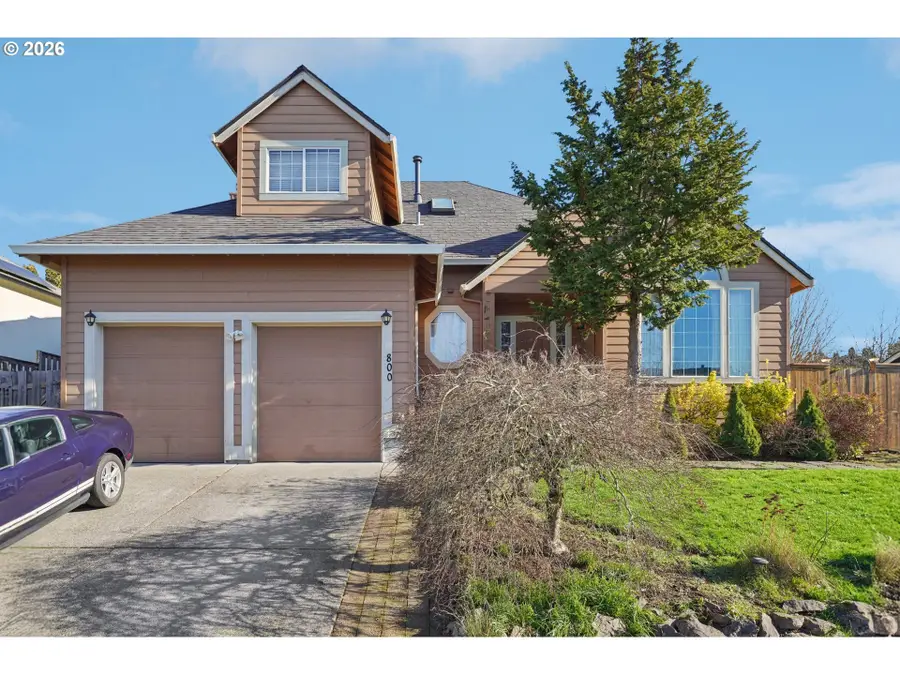 800 SE Greenway Dr, Gresham, OR 97080 - Image #2