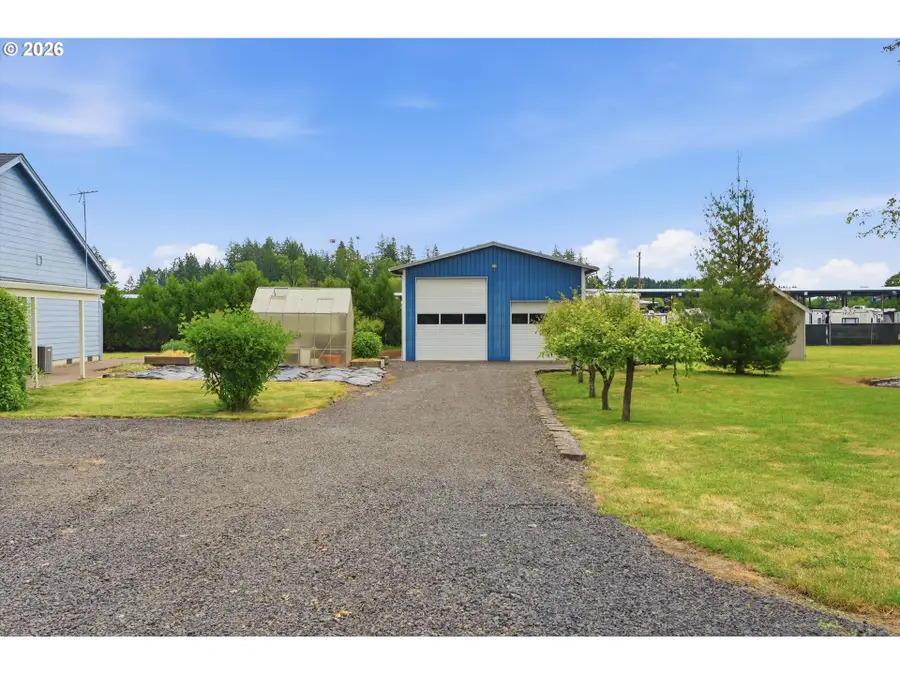 23420 NE Hyland Dr, Newberg, OR 97132 - #2